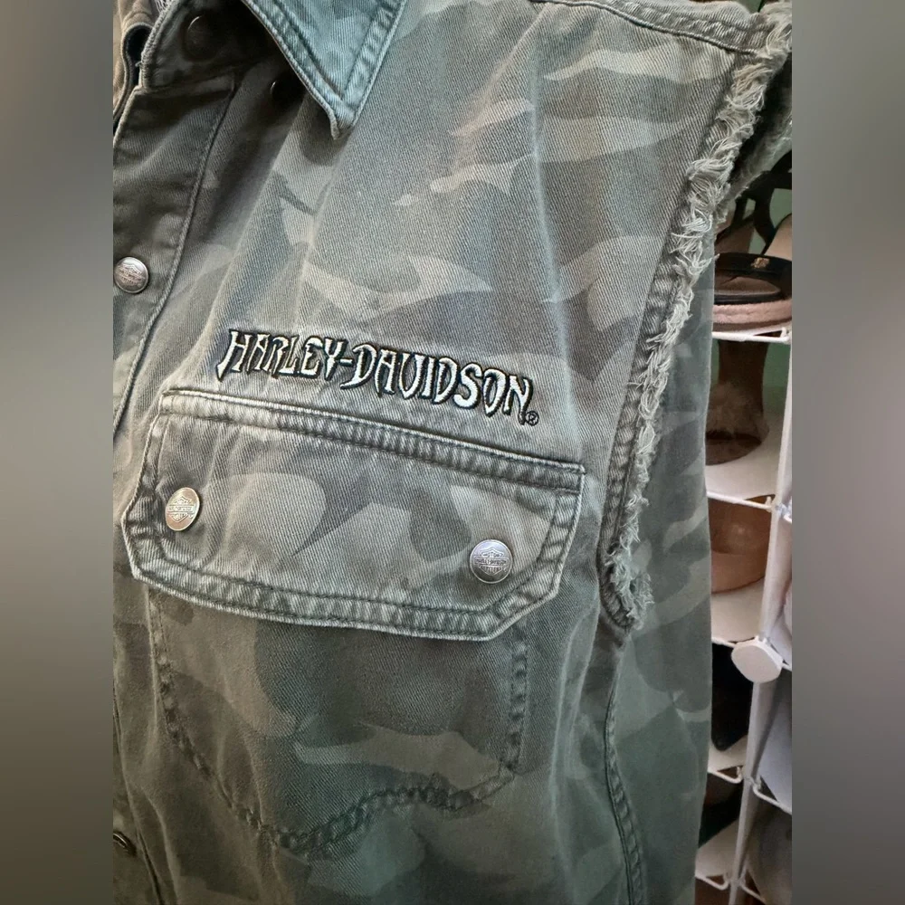 Harley-Davidson Olive Camo unisex Sleeveless Shirt size Medium - Picture 3 of 8